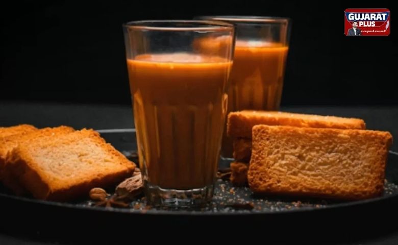 કડક ચા બનાવવાની સાચી રીત: જાણો ચામાં ક્યારે નાખવી જોઈએ ચાની પત્તી, નોંધી લો આ ખાસ રેસીપી