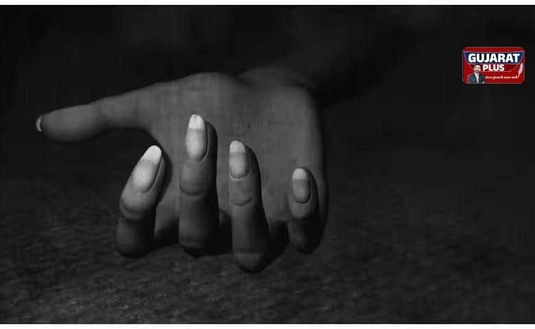 મહારાષ્ટ્ર: બોસ સાથે બ્રેકઅપ થતા યુવતીએ હોટલના રૂમમાં કર્યો આપઘાત, 2 વર્ષથી હતું અફેર