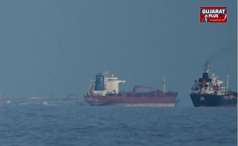 ઈરાને હોર્મુઝ ની સામુદ્રધુની (Strait of Hormuz) વ્યાપારી જહાજો માટે ખોલી દીધી છે. જાણો શું છે ઈરાનની શરત અને વિશ્વના તેલ પુરવઠા પર