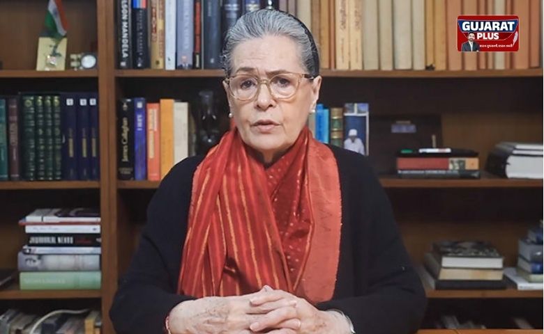 સોનિયા ગાંધીની મુશ્કેલી વધી: 1983માં નાગરિકતા મળી તો 1980માં મતદાર યાદીમાં નામ કેવી રીતે આવ્યું?