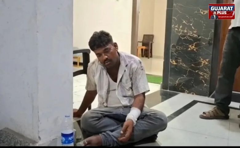 સ્ટેશન પર ટ્રેન ચૂકી ગઈ: કામ અપાવવાના બહાને યુવતી પર દુષ્કર્મનો પ્રયાસ, ચીસો સાંભળી પડોશીઓએ બચાવી
