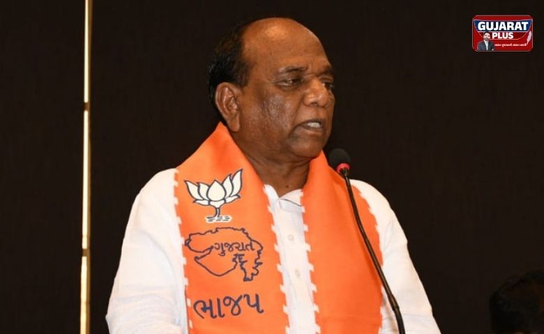 ભરૂચના ભાજપ સાંસદ મનસુખ વસાવાએ નર્મદામાં ચોંકાવનારું નિવેદન આપ્યું છે. તેમણે કહ્યું કે ગુજરાતમાં દીકરીઓ પણ બિયર-ઈ સિગારેટ પીવે છે. ચૈતર વસાવા મુદ્દે આપી ખુલ્લી ચેલેન્જ.