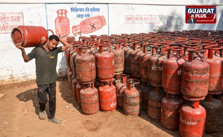 ઘરમાં 2થી વધુ LPG સિલિન્ડર રાખશો તો થઈ શકે છે કડક કાર્યવાહી! જાણો શું કહે છે કાયદો